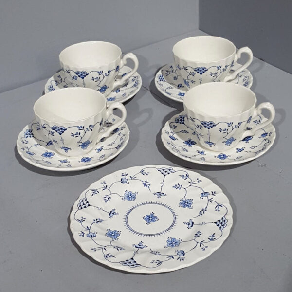 English Mid-Century Tea Set