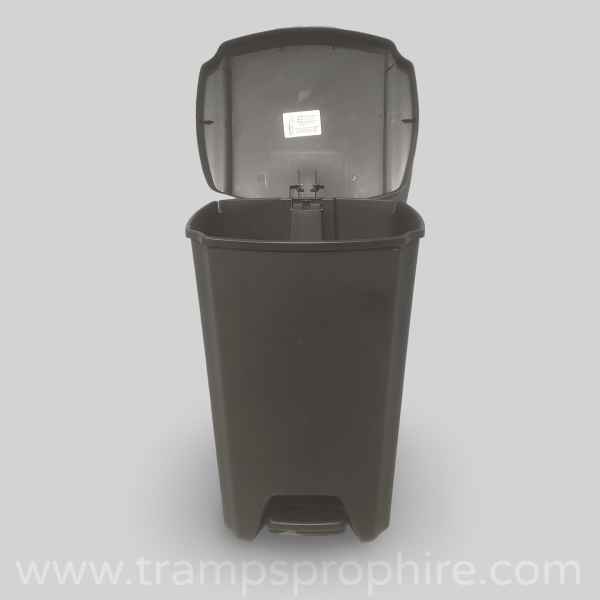 Plastic Trash Cans