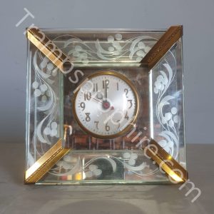 Mirrored Clock