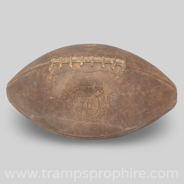 American Footballs Vintage