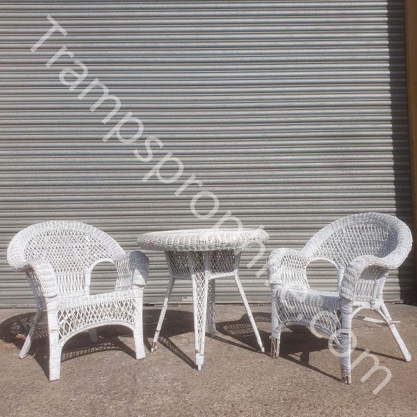 White Wicker Table And Chairs Set