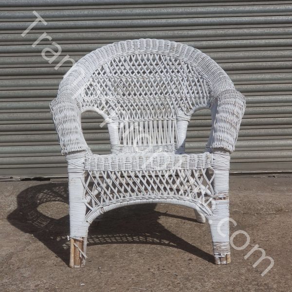 White Wicker Table And Chairs Set