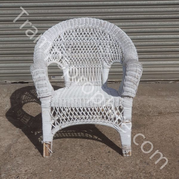 White Wicker Table And Chairs Set