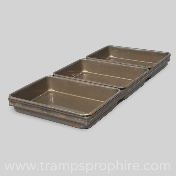 Fixed Metal Baking Trays